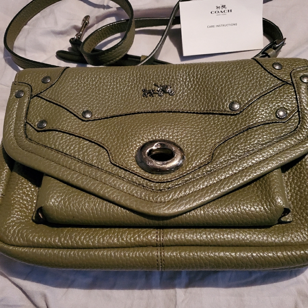 Coach Army Green